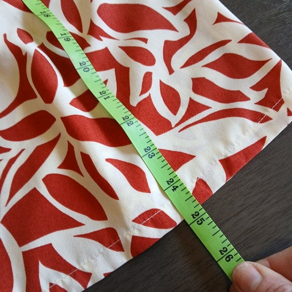 Sanctuary Red and White Leaf Print Top Nwot Size Xs - Picture 4 of 5